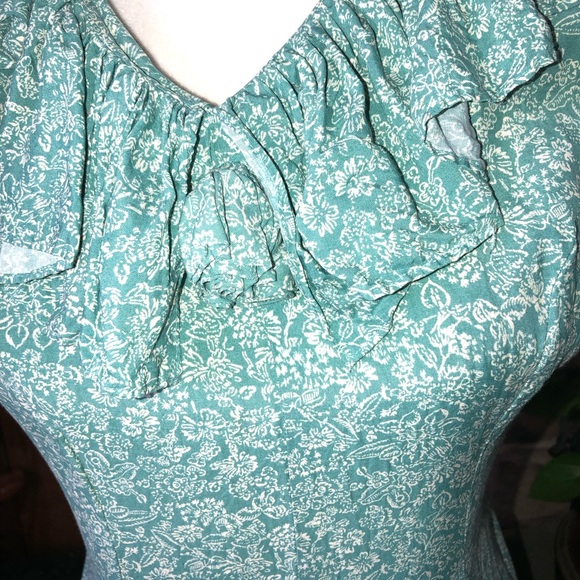 VINTAGE E.D. MICHAELS PETITES NO SIZE BUT MEASUREMENTS WILL BE IN DESCRIPTION - Picture 3 of 8